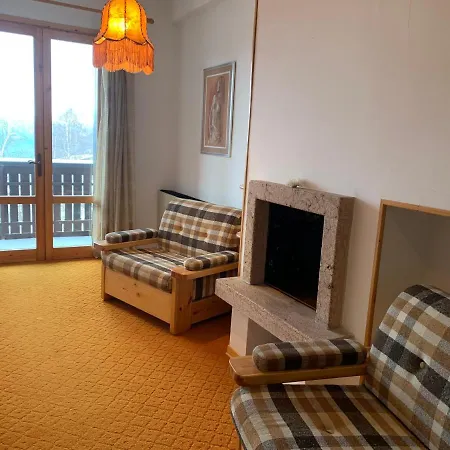 Tipico Vista Dolomiti شقة